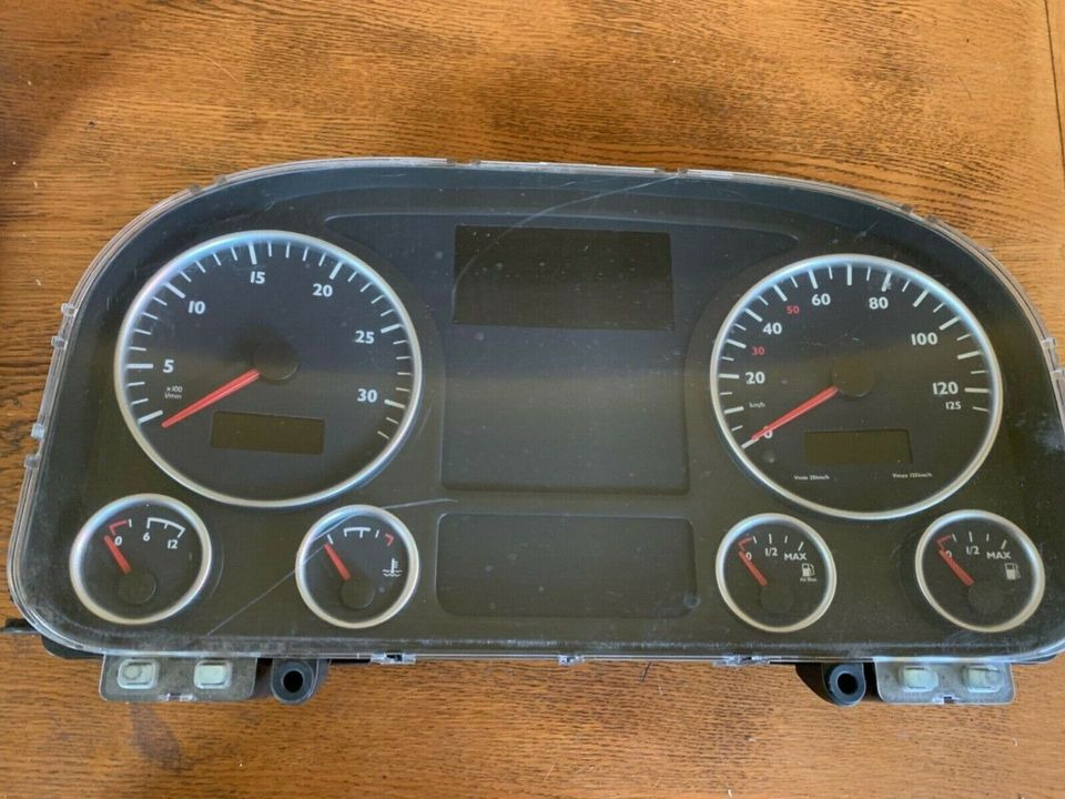 MAN Kombiinstrument Tacho 81272026211 - لوحة القيادة - شاحنة: صور 1 MAN Kombiinstrument Tacho 81272026211 - لوحة القيادة - شاحنة: صور 1