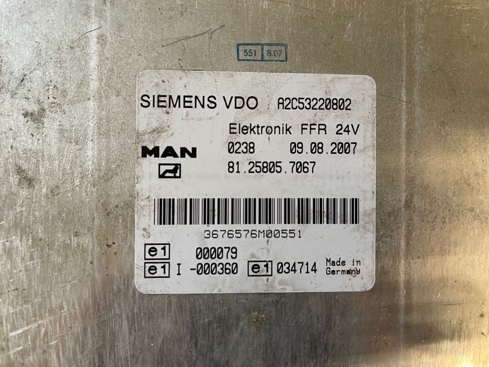 MAN SIEMENS VDO Elektronik FFR Steuergerät Nr.81.25805.7067 - كتلة التحكم - شاحنة: صور 2 MAN SIEMENS VDO Elektronik FFR Steuergerät Nr.81.25805.7067 - كتلة التحكم - شاحنة: صور 2