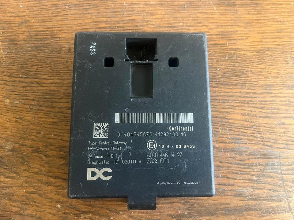 Mercedes Actros MP4 Central Gateway Steuergerät A0004461427 - كتلة التحكم - شاحنة: صور 2 Mercedes Actros MP4 Central Gateway Steuergerät A0004461427 - كتلة التحكم - شاحنة: صور 2