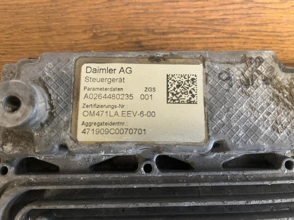 Mercedes Actros MP4 EU5 Motorsteuergerät OM471LA.EEV-6-00 - كتلة التحكم - شاحنة: صور 2 Mercedes Actros MP4 EU5 Motorsteuergerät OM471LA.EEV-6-00 - كتلة التحكم - شاحنة: صور 2