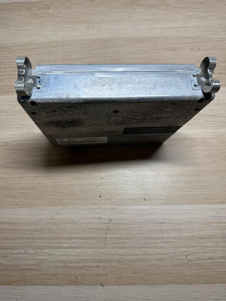 كتلة التحكم - شاحنة Mercedes Actros MP4 IPPC ECU Steuergerät A0004460475: صور 6 كتلة التحكم - شاحنة Mercedes Actros MP4 IPPC ECU Steuergerät A0004460475: صور 6