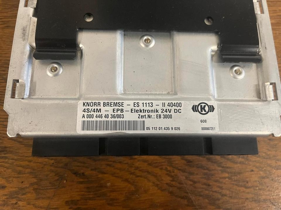 Mercedes Atego EPB Steuergerät KNORR-BREMSE A0004464036 - كتلة التحكم: صور 3 Mercedes Atego EPB Steuergerät KNORR-BREMSE A0004464036 - كتلة التحكم: صور 3