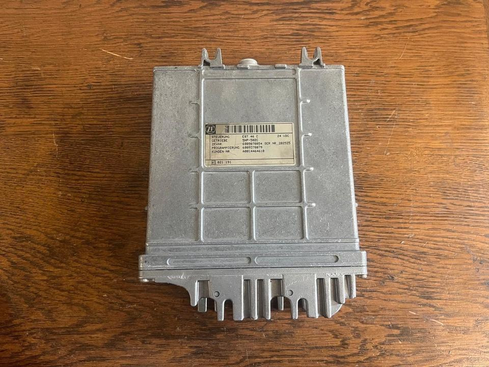 Mercedes Benz Getriebe Steuergerät A0014464610 ZF-NR 6009078054 - كتلة التحكم - شاحنة: صور 4 Mercedes Benz Getriebe Steuergerät A0014464610 ZF-NR 6009078054 - كتلة التحكم - شاحنة: صور 4