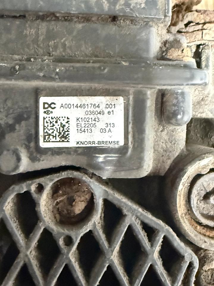 Mercedes KNORR-BREMSE Lufttrockner A0014461764 K102143 - ملحقات الفرامل - شاحنة: صور 2 Mercedes KNORR-BREMSE Lufttrockner A0014461764 K102143 - ملحقات الفرامل - شاحنة: صور 2