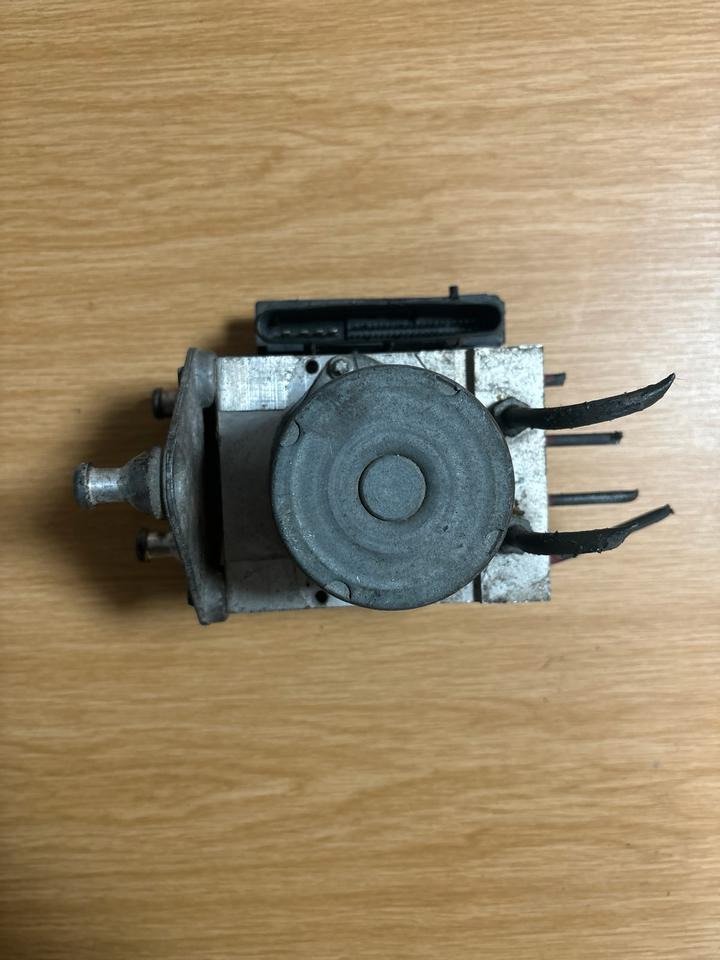 Mercedes Sprinter Hydraulikblock ABS Pumpe 0014462589 - علم السوائل المتحركة - شاحنة: صور 1 Mercedes Sprinter Hydraulikblock ABS Pumpe 0014462589 - علم السوائل المتحركة - شاحنة: صور 1