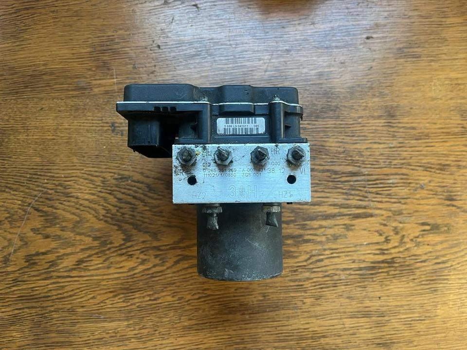 Mercedes Sprinter Hydraulikblock ABS Pumpe A0074313812 - علم السوائل المتحركة - شاحنة: صور 3 Mercedes Sprinter Hydraulikblock ABS Pumpe A0074313812 - علم السوائل المتحركة - شاحنة: صور 3