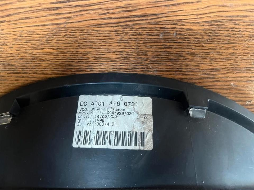Mercedes Sprinter Kombiinstrument Tacho A0014460721 - قطع الغيار: صور 2 Mercedes Sprinter Kombiinstrument Tacho A0014460721 - قطع الغيار: صور 2