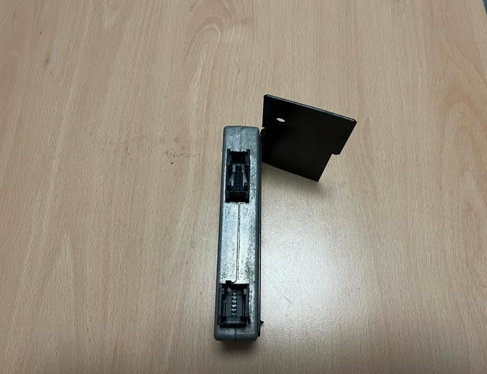 Mercedes Tel-Box Steuergerät Telefon A 002 820 26 26 - كتلة التحكم - شاحنة: صور 3 Mercedes Tel-Box Steuergerät Telefon A 002 820 26 26 - كتلة التحكم - شاحنة: صور 3