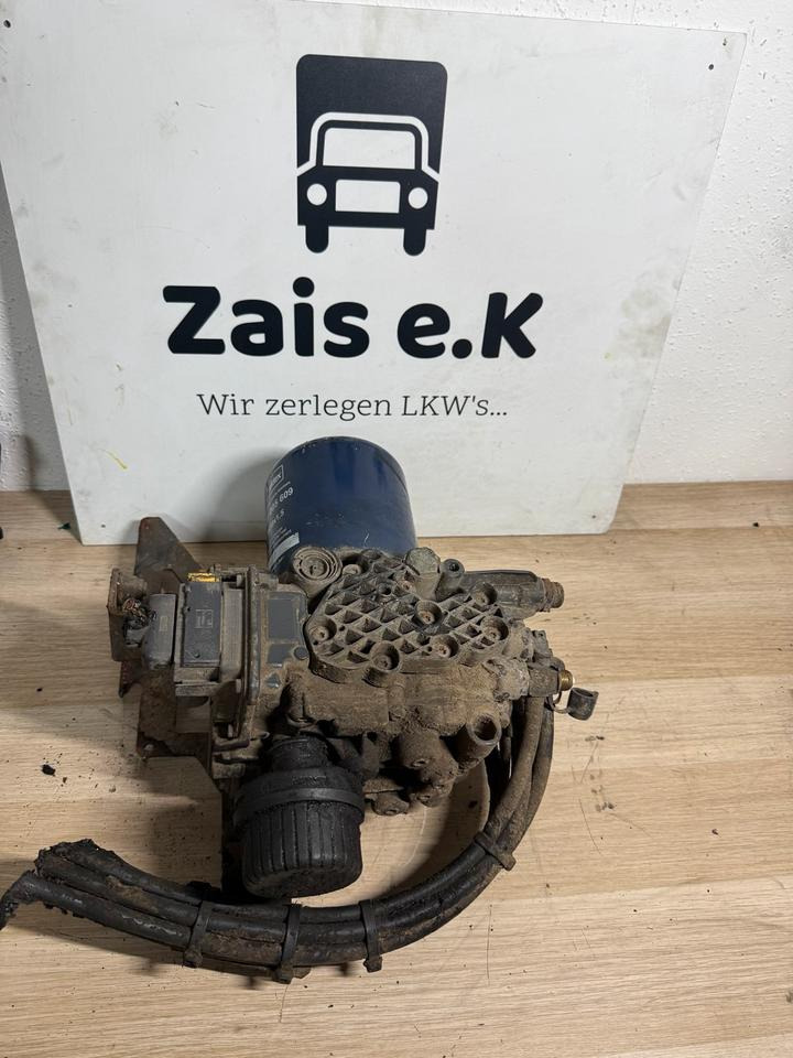 Mercedes WABCO Lufttrockner A0014460364 - ملحقات الفرامل - شاحنة: صور 1 Mercedes WABCO Lufttrockner A0014460364 - ملحقات الفرامل - شاحنة: صور 1
