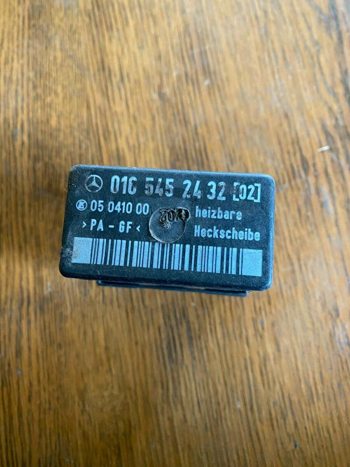 Relais Mercedes Sprinter Steuergerät 016 545 24 32 - كتلة التحكم - شاحنة: صور 2 Relais Mercedes Sprinter Steuergerät 016 545 24 32 - كتلة التحكم - شاحنة: صور 2