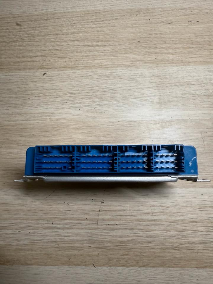 SCANIA KNORR-BREMSE EBS Steuergerät 0486106065 - كتلة التحكم - شاحنة: صور 4 SCANIA KNORR-BREMSE EBS Steuergerät 0486106065 - كتلة التحكم - شاحنة: صور 4