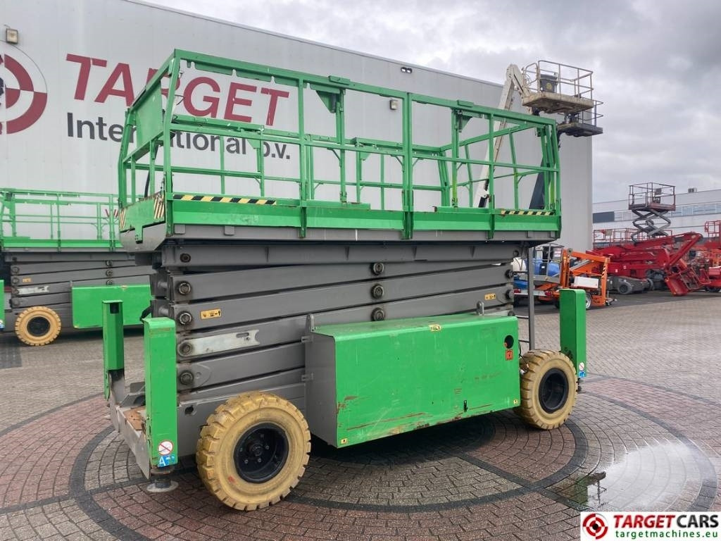 Airo XL 19E Electric Scissor Work Lift 1900cm - رافعات مقصية: صور 1 Airo XL 19E Electric Scissor Work Lift 1900cm - رافعات مقصية: صور 1