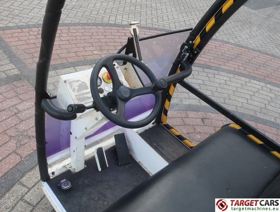Bradshaw AV6AC Electric UTV RECREATIONAL 6-PERSONS VEHICLE - عربة جولف: صور 5 Bradshaw AV6AC Electric UTV RECREATIONAL 6-PERSONS VEHICLE - عربة جولف: صور 5