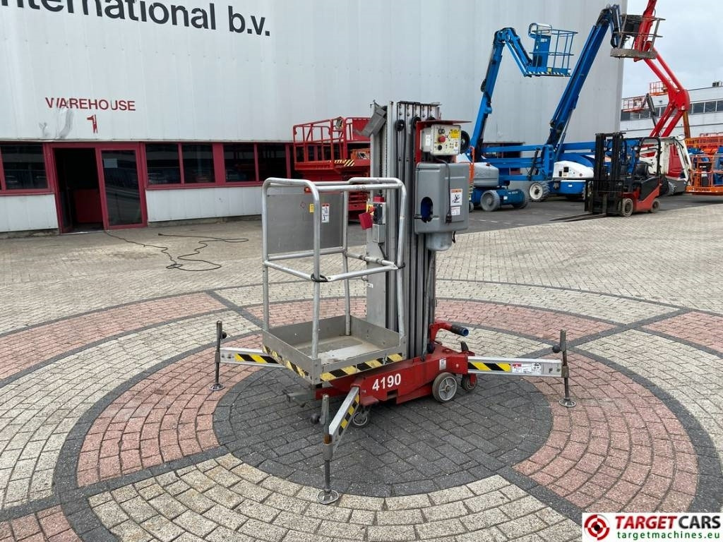 Genie AWP-30S Electric AC Vertical Mast Work Lift 1100cm - الرأسي رفع الصاري: صور 1 Genie AWP-30S Electric AC Vertical Mast Work Lift 1100cm - الرأسي رفع الصاري: صور 1