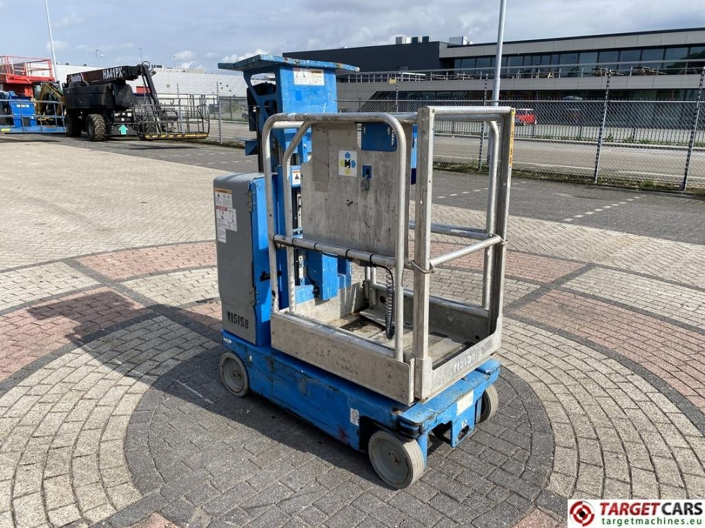 Genie GR-15 Runabout Electric Vertical Mast Lift 652cm - الرأسي رفع الصاري: صور 2 Genie GR-15 Runabout Electric Vertical Mast Lift 652cm - الرأسي رفع الصاري: صور 2