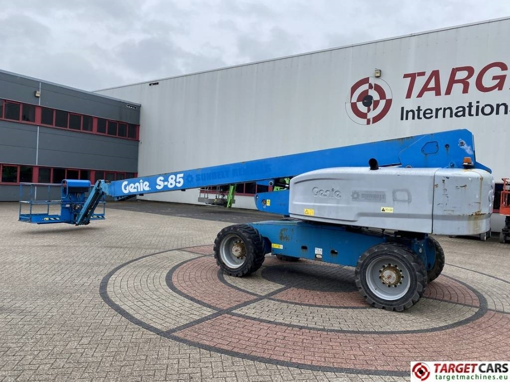 Genie S-85 Telescopic 4x4 Diesel Boom Work Lift 2791cm - رافعات سلة تلسكوبية: صور 4 Genie S-85 Telescopic 4x4 Diesel Boom Work Lift 2791cm - رافعات سلة تلسكوبية: صور 4