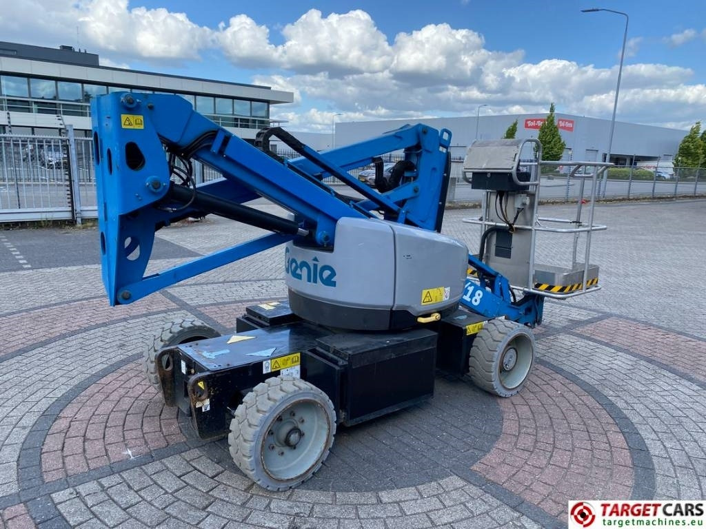 Genie Z-33/18 Electric Articulated Boom Work Lift 1200cm - رافعات سلة مفصلية: صور 3 Genie Z-33/18 Electric Articulated Boom Work Lift 1200cm - رافعات سلة مفصلية: صور 3