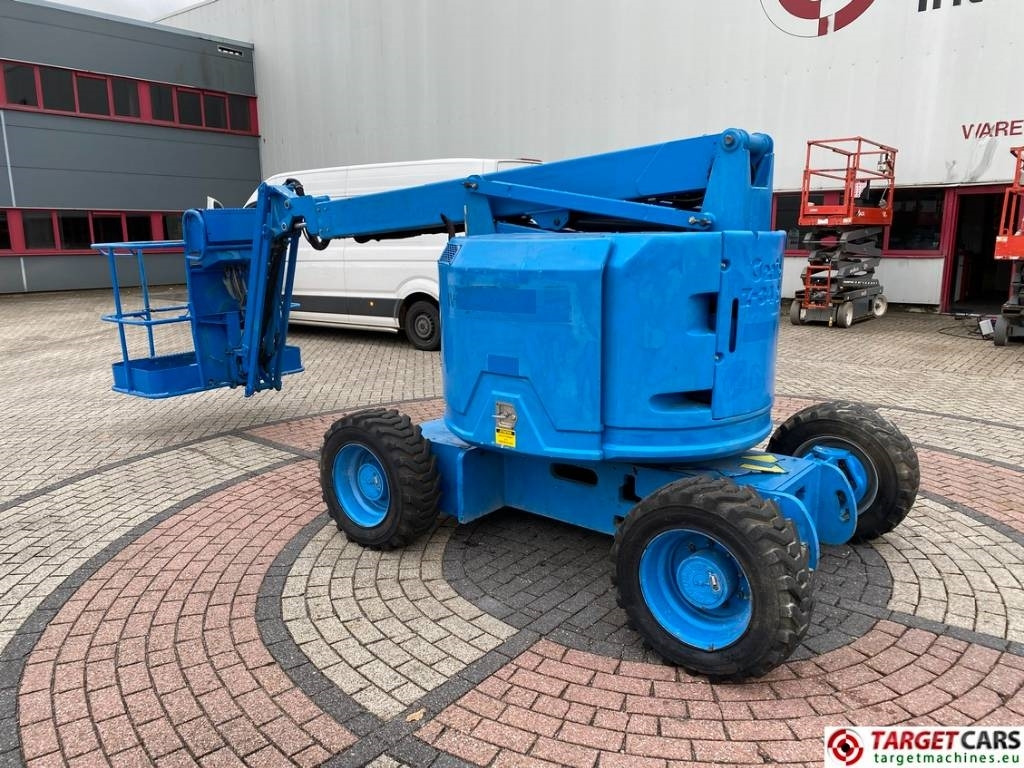 Genie Z-34/22 Articulated 4x4 Diesel Boom WorkLift 12.4M - رافعات سلة مفصلية: صور 4 Genie Z-34/22 Articulated 4x4 Diesel Boom WorkLift 12.4M - رافعات سلة مفصلية: صور 4