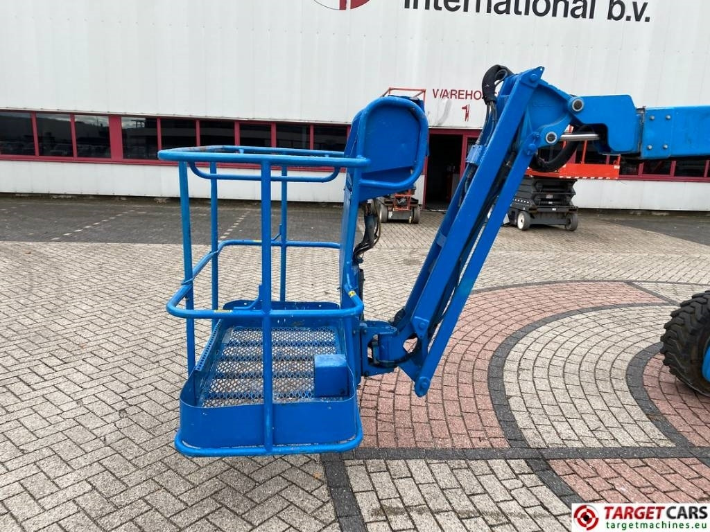 رافعات سلة مفصلية Genie Z-34/22 Articulated 4x4 Diesel Boom WorkLift 12.4M: صور 17 رافعات سلة مفصلية Genie Z-34/22 Articulated 4x4 Diesel Boom WorkLift 12.4M: صور 17
