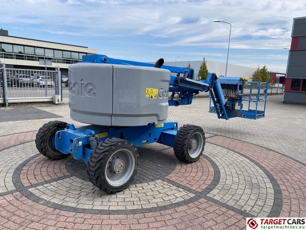 Genie Z-45/25J Diesel 4x4 Articulated Boom Lift 1605cm - رافعات سلة مفصلية: صور 3 Genie Z-45/25J Diesel 4x4 Articulated Boom Lift 1605cm - رافعات سلة مفصلية: صور 3
