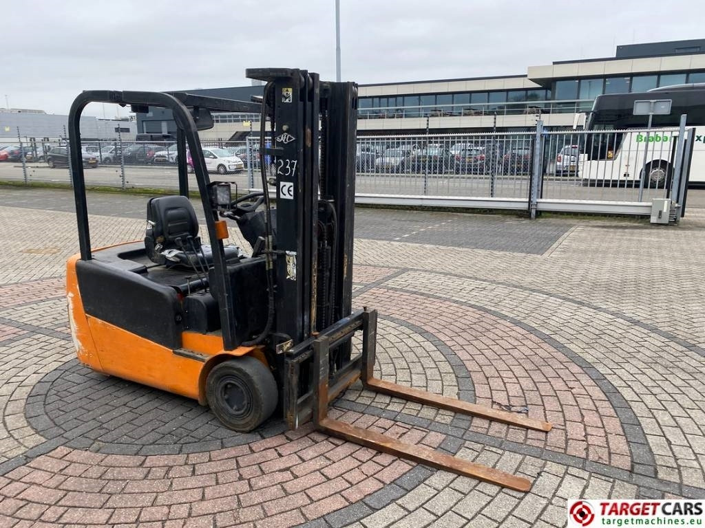 Hangcha CPDS16J Electric 3Wh Forklift Triplex-430cm 1600KG - رافعة شوكية كهربائية: صور 2 Hangcha CPDS16J Electric 3Wh Forklift Triplex-430cm 1600KG - رافعة شوكية كهربائية: صور 2