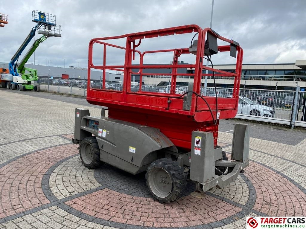 Haulotte Compact 12DX Diesel 4x4 Scissor Work Lift 1206cm  - رافعات مقصية: صور 2 Haulotte Compact 12DX Diesel 4x4 Scissor Work Lift 1206cm  - رافعات مقصية: صور 2