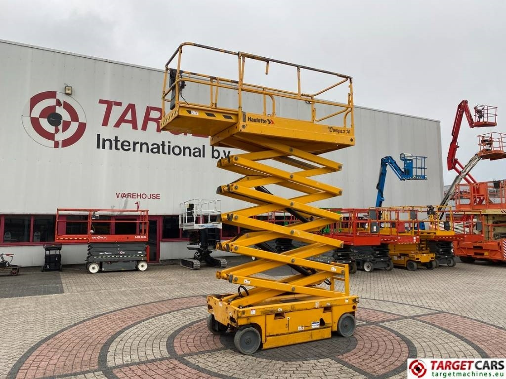 رافعات مقصية Haulotte Compact 14 Electric Scissor Work Lift 1385cm: صور 28 رافعات مقصية Haulotte Compact 14 Electric Scissor Work Lift 1385cm: صور 28