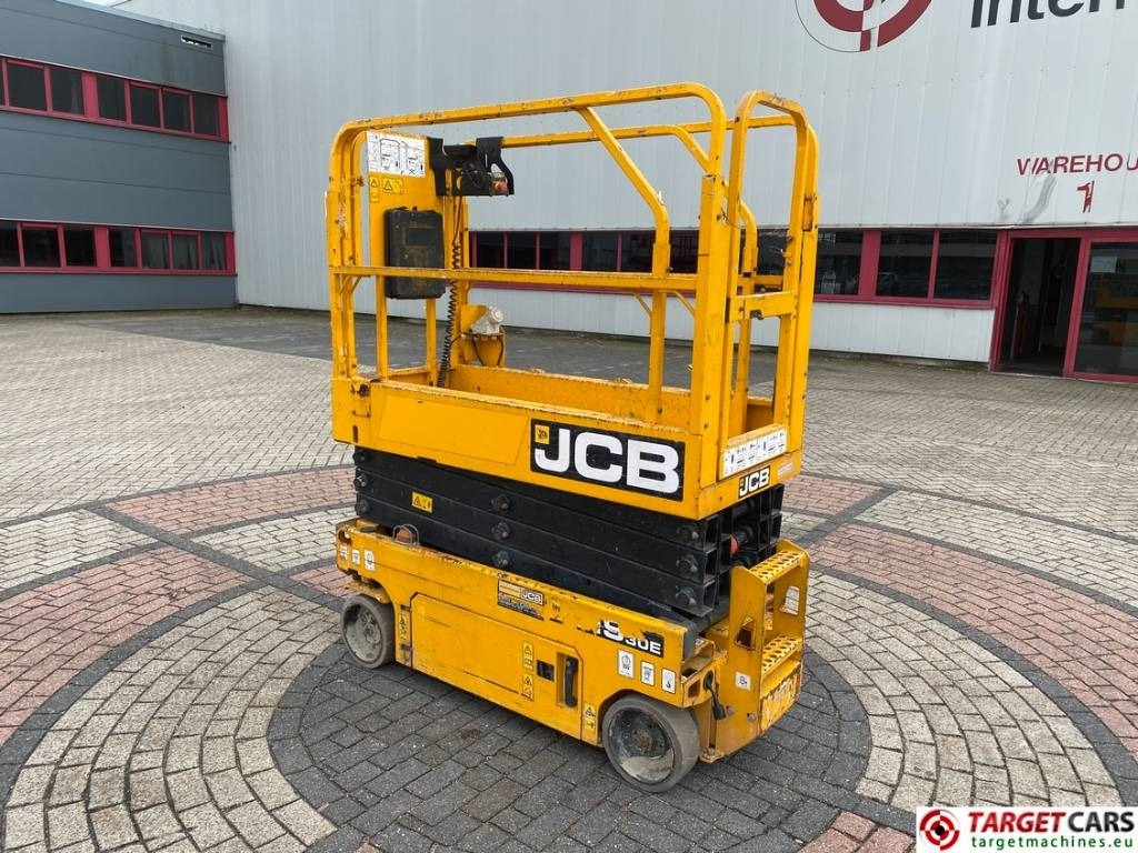 JCB S1930E Electric Scissor Work Lift 780cm - رافعات مقصية: صور 4 JCB S1930E Electric Scissor Work Lift 780cm - رافعات مقصية: صور 4
