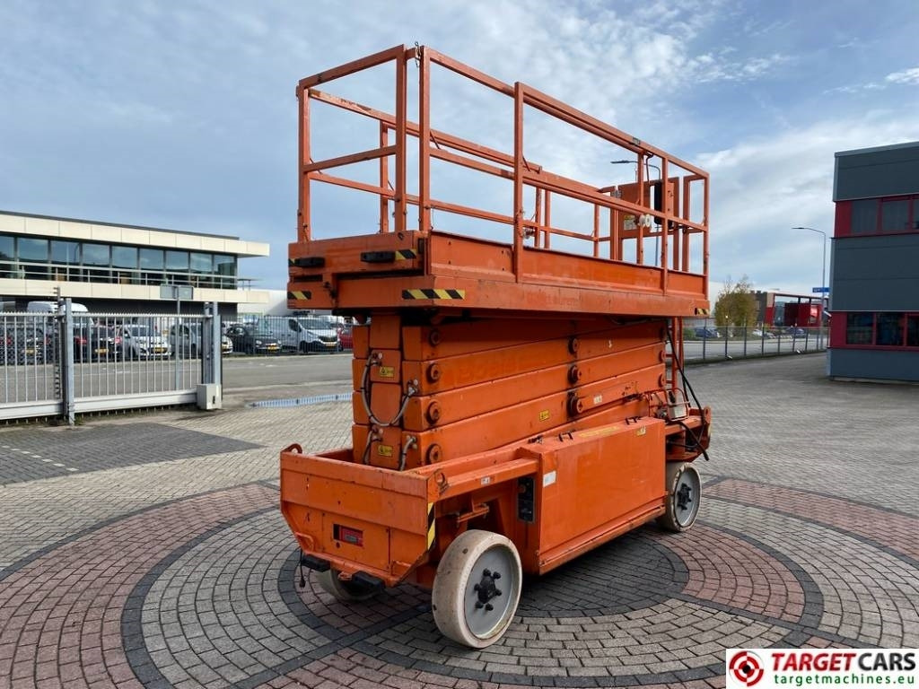 JLG 153-12 Liftlux Electric Scissor Work Lift 1730cm - رافعات مقصية: صور 3 JLG 153-12 Liftlux Electric Scissor Work Lift 1730cm - رافعات مقصية: صور 3