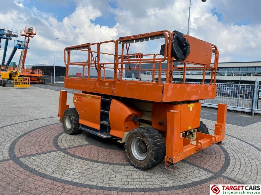 JLG 3394RT Diesel 4x4 Scissor Work Lift 1206cm - رافعات مقصية: صور 2 JLG 3394RT Diesel 4x4 Scissor Work Lift 1206cm - رافعات مقصية: صور 2
