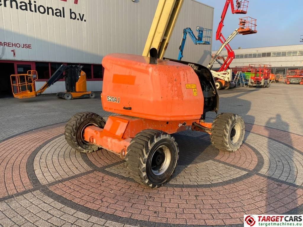 رافعات سلة مفصلية JLG 520AJ Articulated 4x4 Diesel Boom Work Lift 1800cm: صور 29