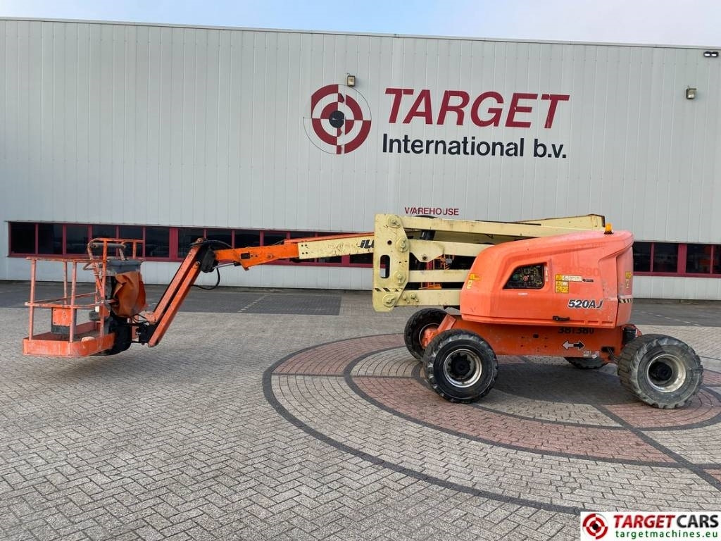 رافعات سلة مفصلية JLG 520AJ Articulated 4x4 Diesel Boom Work Lift 1800cm: صور 35