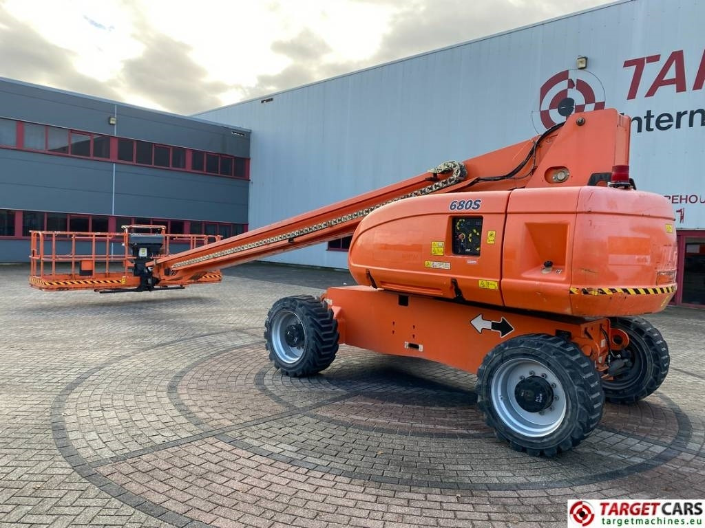 JLG 680S Telescopic 4x4 Diesel Boom Work Lift 2273cm - رافعات سلة تلسكوبية: صور 4 JLG 680S Telescopic 4x4 Diesel Boom Work Lift 2273cm - رافعات سلة تلسكوبية: صور 4
