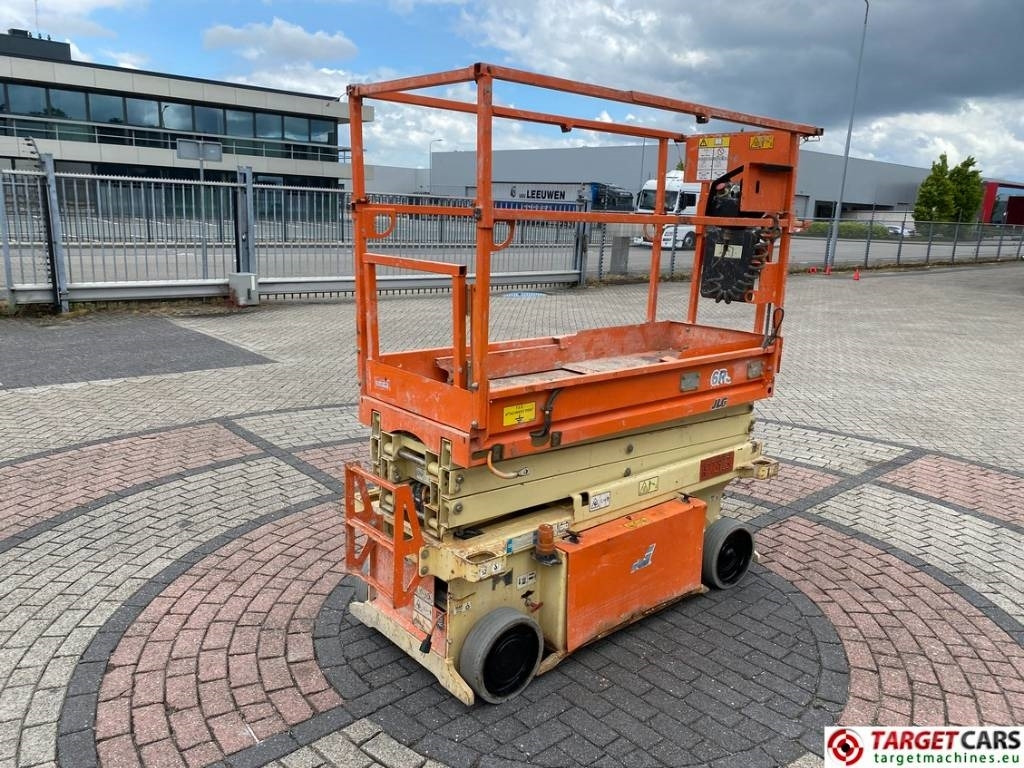 JLG 6RS Electric Scissor Work Lift 779cm - رافعات مقصية: صور 3 JLG 6RS Electric Scissor Work Lift 779cm - رافعات مقصية: صور 3