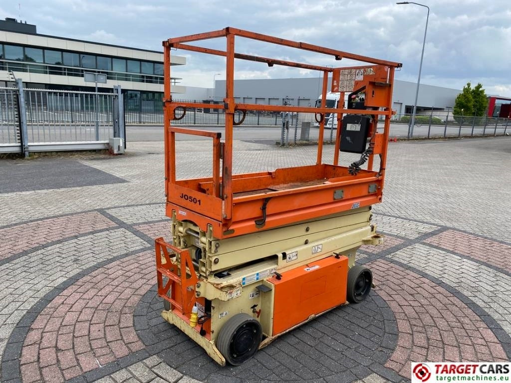 JLG 6RS Electric Scissor Work Lift 779cm - رافعات مقصية: صور 3 JLG 6RS Electric Scissor Work Lift 779cm - رافعات مقصية: صور 3