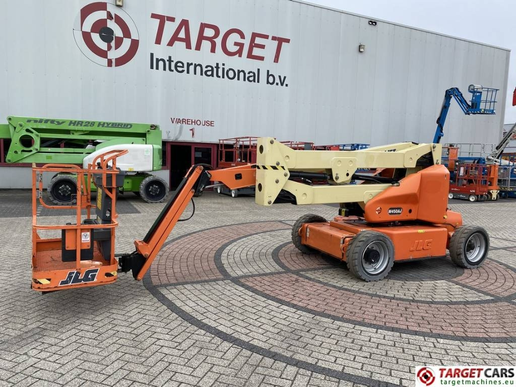 JLG M450AJ HyBrid Articulated Boom Work Lift 1572cm - رافعات سلة مفصلية: صور 1 JLG M450AJ HyBrid Articulated Boom Work Lift 1572cm - رافعات سلة مفصلية: صور 1