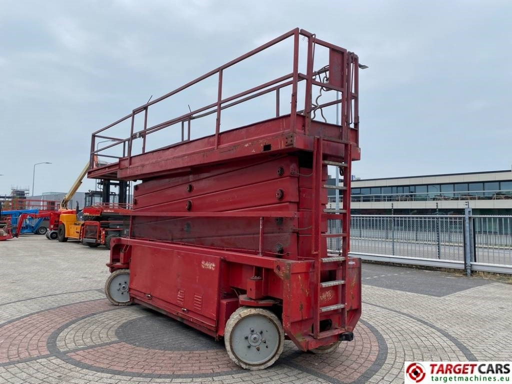 Liftlux SL210-12 E4/4WD Electric Scissor Work Lift 2300cm - رافعات مقصية: صور 5 Liftlux SL210-12 E4/4WD Electric Scissor Work Lift 2300cm - رافعات مقصية: صور 5