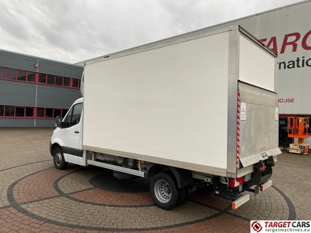 Mercedes-Benz Sprinter 515CDI Closed Box Van Taillift - بصندوق مغلق شاحنة: صور 4 Mercedes-Benz Sprinter 515CDI Closed Box Van Taillift - بصندوق مغلق شاحنة: صور 4