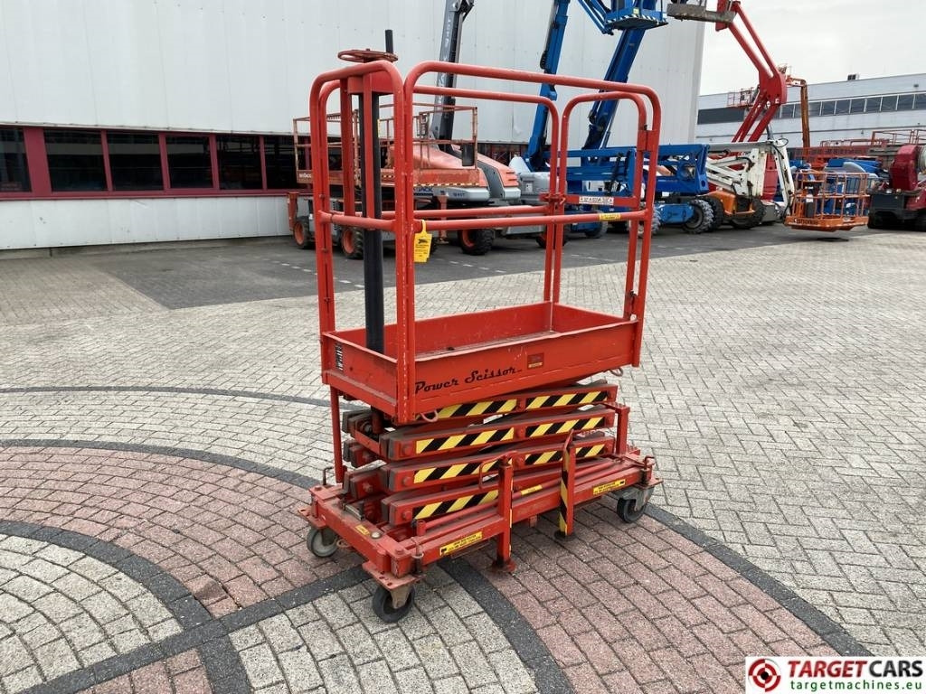 Power Scissor PS600 Manual Scissor Lift 600cm DEFECT - رافعات مقصية: صور 1 Power Scissor PS600 Manual Scissor Lift 600cm DEFECT - رافعات مقصية: صور 1