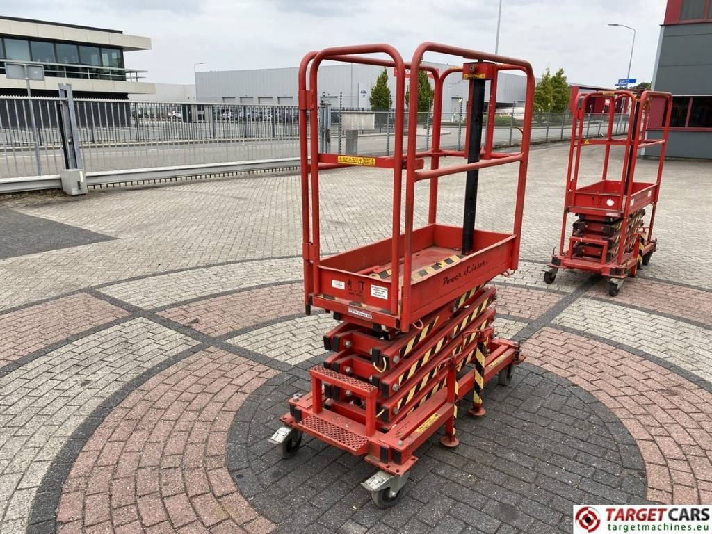 Power Scissor PS600 Manual Scissor Lift 600cm Defect - رافعات مقصية: صور 5 Power Scissor PS600 Manual Scissor Lift 600cm Defect - رافعات مقصية: صور 5