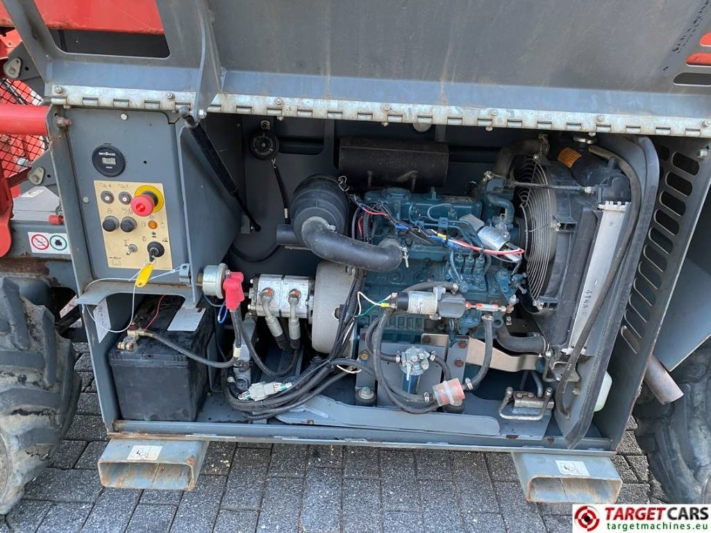 رافعات مقصية SkyJack SJ6826RT Diesel 4x4 Scissor 6826 Work Lift 992cm: صور 12 رافعات مقصية SkyJack SJ6826RT Diesel 4x4 Scissor 6826 Work Lift 992cm: صور 12