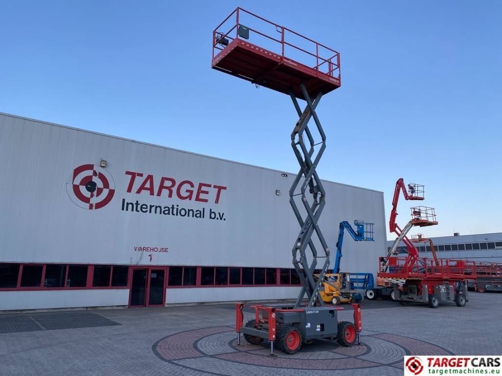 رافعات مقصية SkyJack SJ6826RT Diesel 4x4 Scissor 6826 Work Lift 992cm: صور 6 رافعات مقصية SkyJack SJ6826RT Diesel 4x4 Scissor 6826 Work Lift 992cm: صور 6