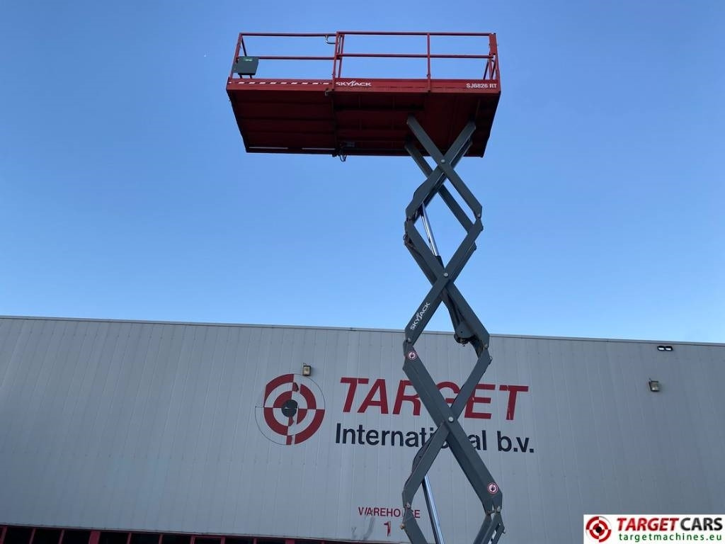رافعات مقصية SkyJack SJ6826RT Diesel 4x4 Scissor 6826 Work Lift 992cm: صور 20 رافعات مقصية SkyJack SJ6826RT Diesel 4x4 Scissor 6826 Work Lift 992cm: صور 20
