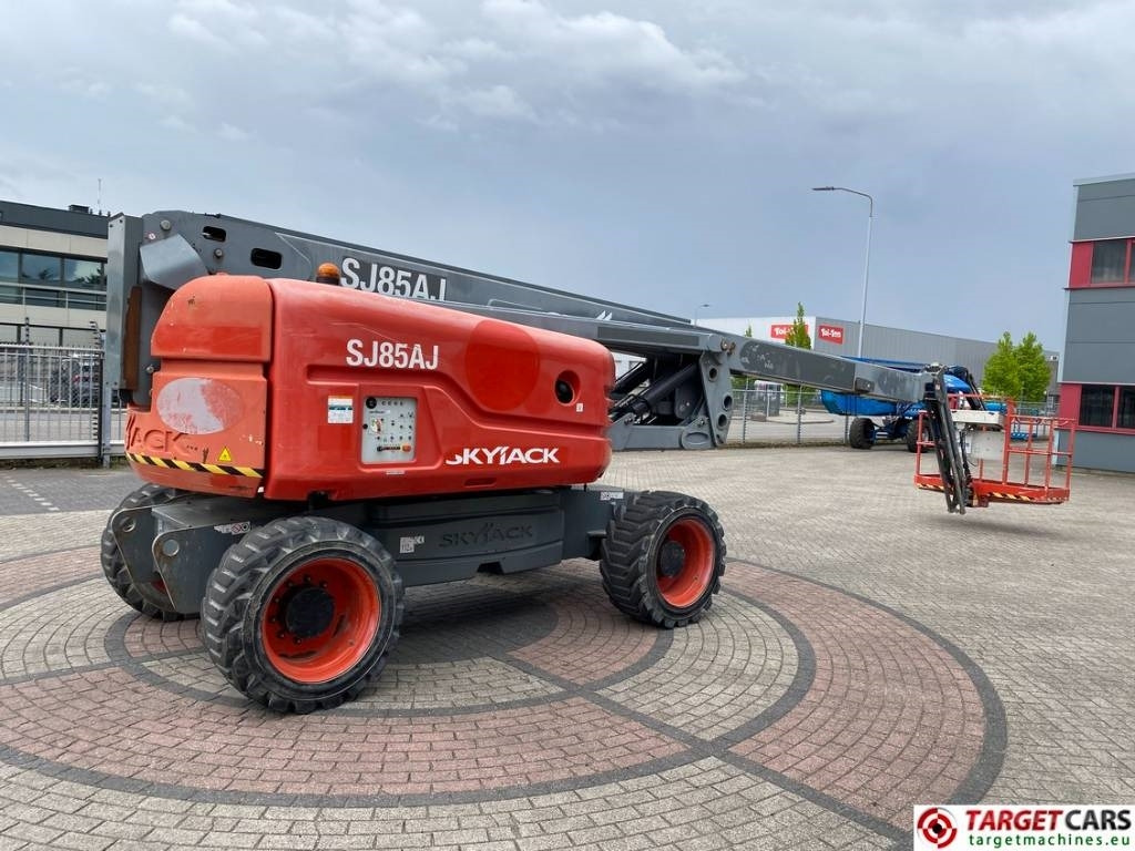 SkyJack SJ85AJ Articulated 4x4 Diesel Boom WorkLift 2791cm - رافعات سلة مفصلية: صور 3 SkyJack SJ85AJ Articulated 4x4 Diesel Boom WorkLift 2791cm - رافعات سلة مفصلية: صور 3