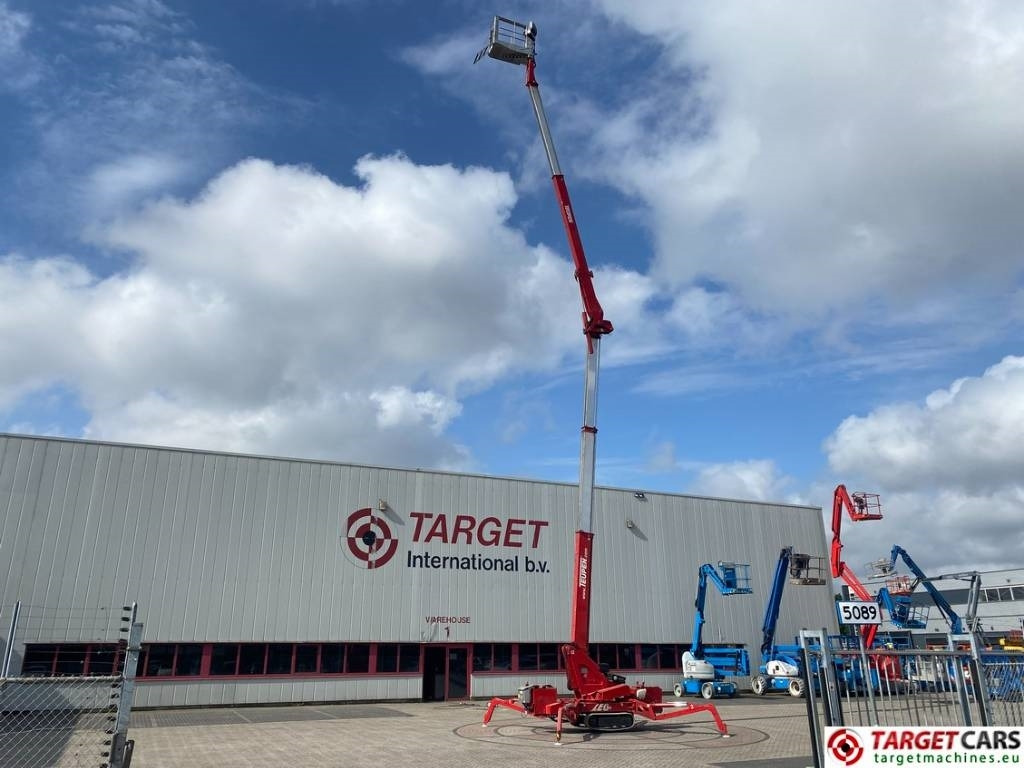 Teupen Leo 23GT Tracked Bi-Fuel Boom Work Lift 2300cm - رافعات سلة تلسكوبية: صور 5 Teupen Leo 23GT Tracked Bi-Fuel Boom Work Lift 2300cm - رافعات سلة تلسكوبية: صور 5