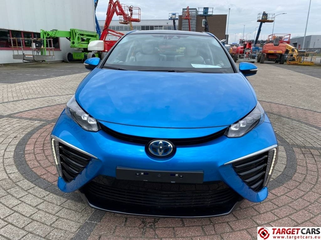 Toyota Mirai FCV HydroGen FuelCell - سيارة: صور 2 Toyota Mirai FCV HydroGen FuelCell - سيارة: صور 2