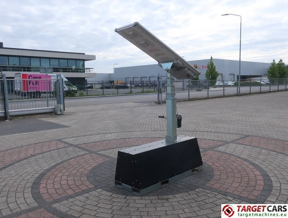 Trime X-Pole 2x25W Led Solar Tower Light - ابراج اضاءة: صور 3 Trime X-Pole 2x25W Led Solar Tower Light - ابراج اضاءة: صور 3