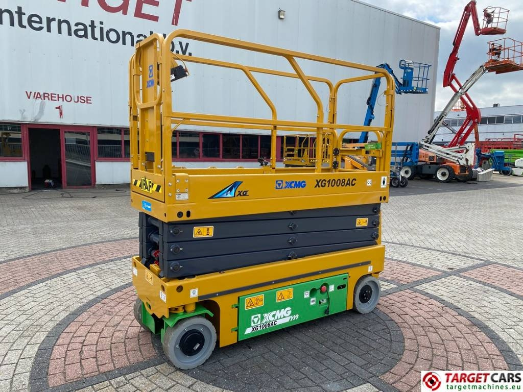 XCMG XG1008AC Lithium LI-ION Scissor Work Lift 1000cm - رافعات مقصية: صور 1 XCMG XG1008AC Lithium LI-ION Scissor Work Lift 1000cm - رافعات مقصية: صور 1