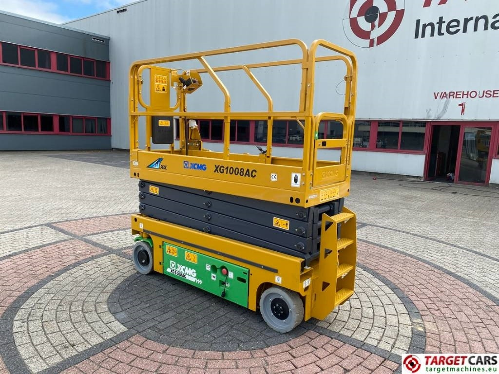 XCMG XG1008AC Lithium LI-ION Scissor Work Lift 1000cm - رافعات مقصية: صور 4 XCMG XG1008AC Lithium LI-ION Scissor Work Lift 1000cm - رافعات مقصية: صور 4