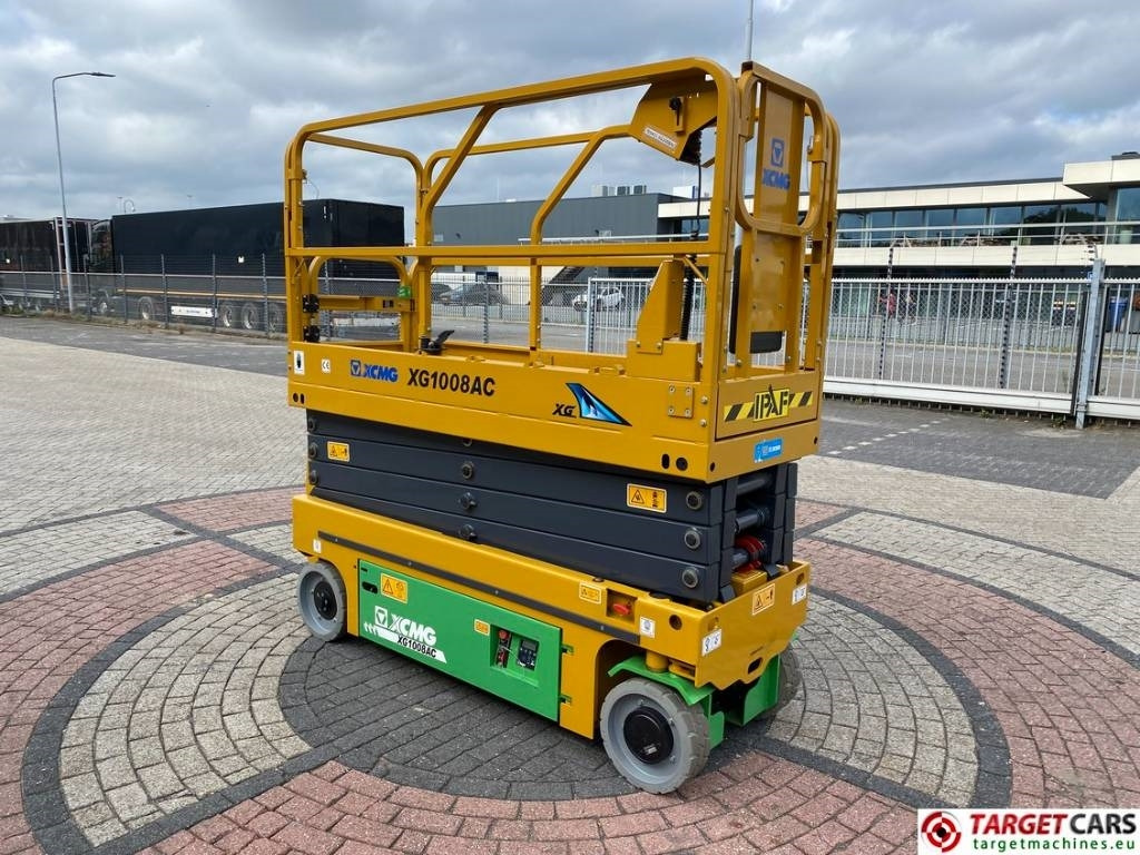 XCMG XG1008AC Lithium LI-ION Scissor Work Lift 1000cm - رافعات مقصية: صور 2 XCMG XG1008AC Lithium LI-ION Scissor Work Lift 1000cm - رافعات مقصية: صور 2